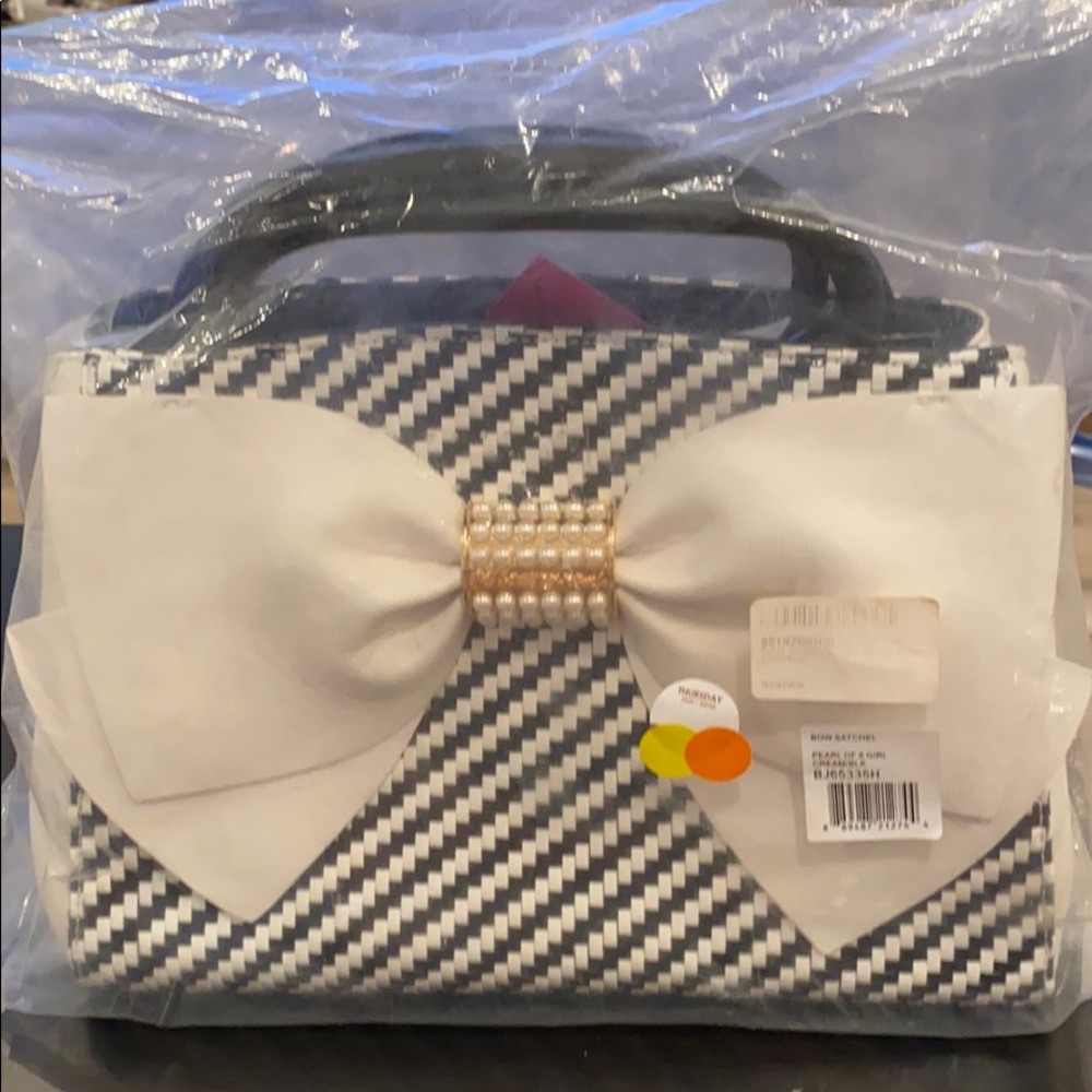 Betsey Johnson Pearl of a Girl Bow Satchel